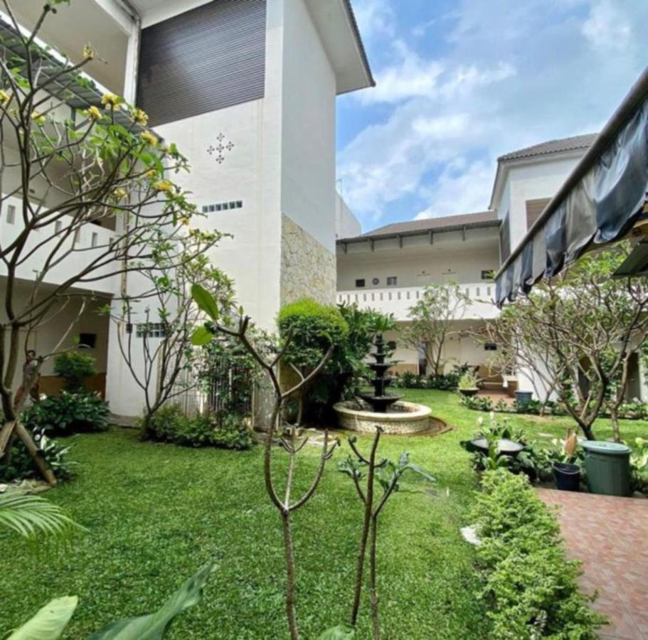 Roemah Moesi Hotel Medan Buitenkant foto