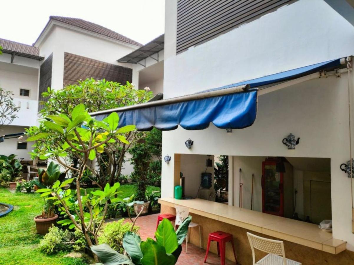 Roemah Moesi Hotel Medan Buitenkant foto