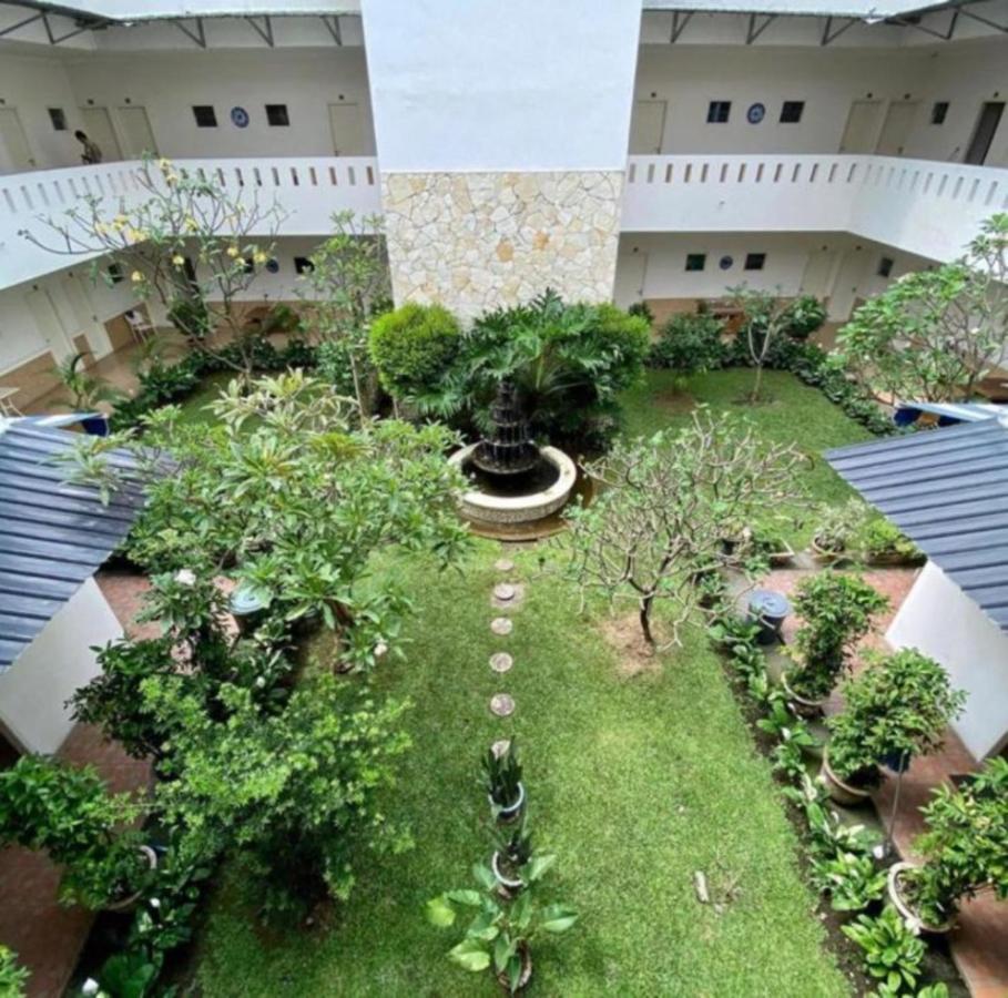 Roemah Moesi Hotel Medan Buitenkant foto