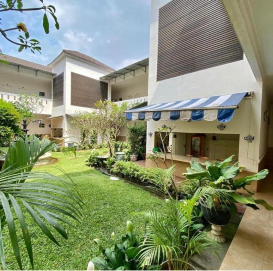 Roemah Moesi Hotel Medan Buitenkant foto