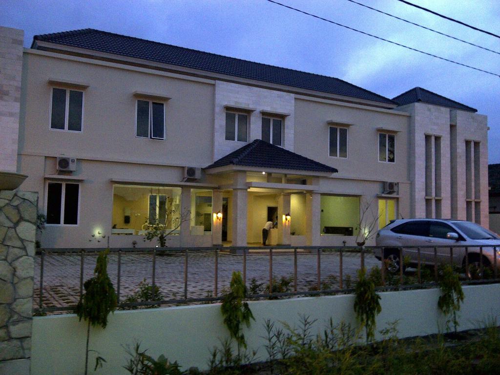 Roemah Moesi Hotel Medan Buitenkant foto