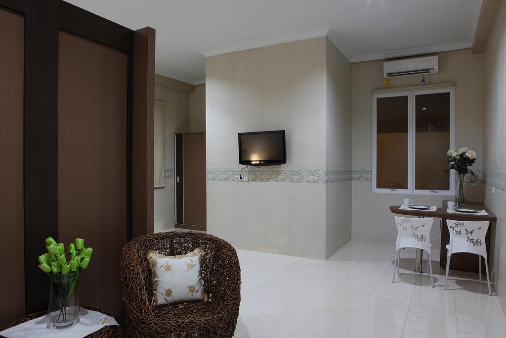 Roemah Moesi Hotel Medan Buitenkant foto