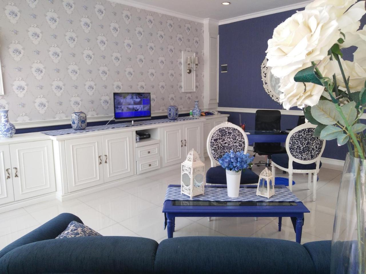 Roemah Moesi Hotel Medan Buitenkant foto