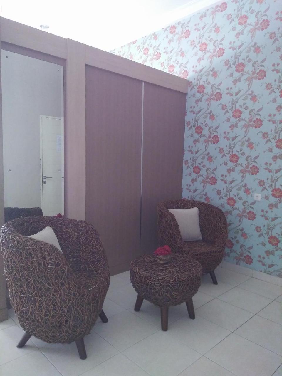 Roemah Moesi Hotel Medan Buitenkant foto